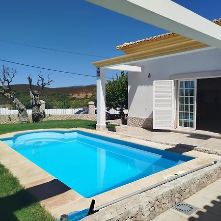 Willa Casa Village *